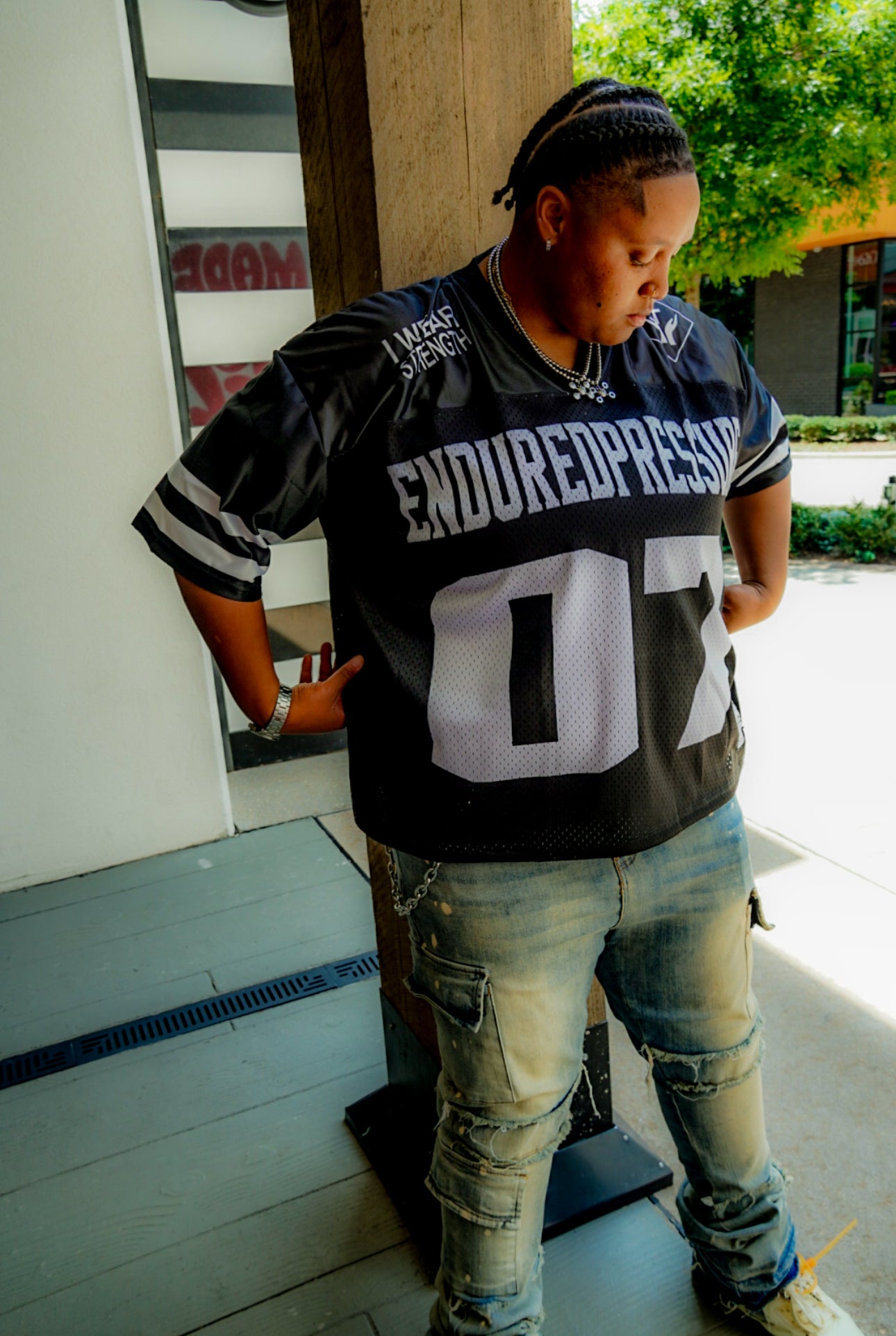 Black 'I WEAR STRENGTH' Jersey