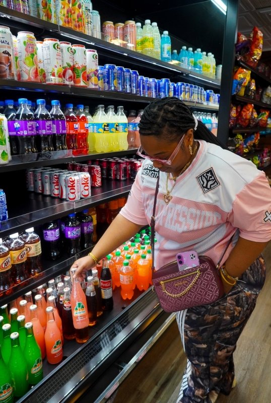 Pink 'I WEAR STRENGTH' - Endured Pressure